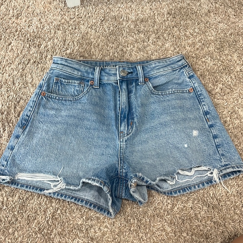 AE Shorts